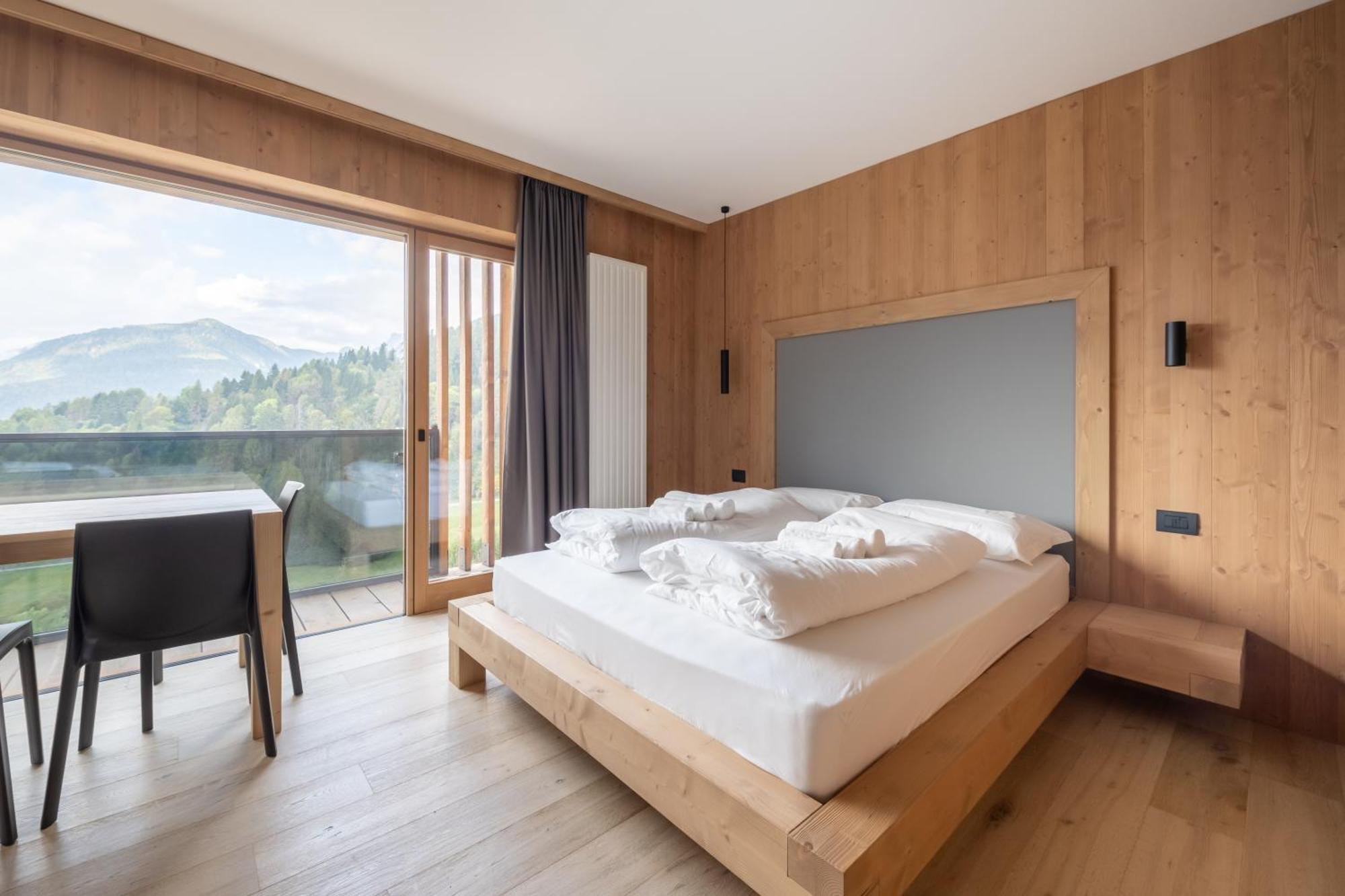 Ama Dolomiti Aparthotel Vigo di Cadore Exterior photo